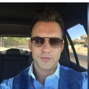 Meet your Posher, Adam